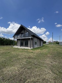 Продаж сучасного ексклюзивного будинку на Кресівському