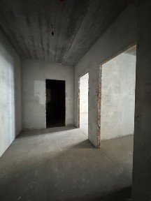 Продаж великої 1к квартири С Бандери Рауш