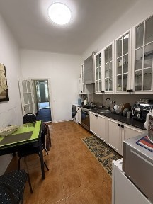 2 кім. квартира (австрійський напівлюкс у центрі ) міста