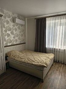 Сдам 1 кв Центр. метро Центр. Рынок 9000 гр