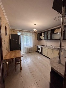 Простора 2-кімнатна квартира з євроремонтом, Військове містечко, Ваучер, Постанова