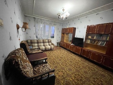 Продам 2-кімнатну квартиру в житловому стані, Лівий берег, 1-й мікрорайон