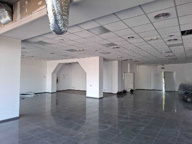 Автосалон Мотосалон офіс шоурум магазин фасад вітрини 400 м2 Без%