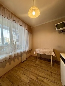 Київ, Подільський, проспект Георгія Гонгадзе 20г
