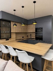 Продаж просторої 2-кімнатної квартири в ЖК Comfort Town