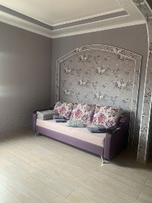 Студія квартира центр міста здається на короткий термін