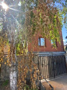 Продам капитальный дом в Черноморске в классном месте