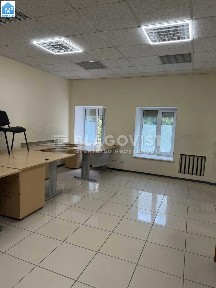 Продаж 3 кімнатна квартира