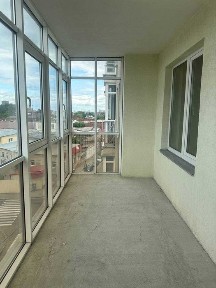 Продам 3 ком квартиру в современном новострое