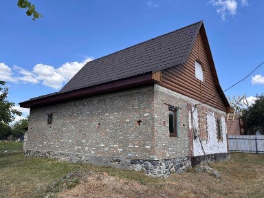 *Продаж двоповерхового будинку с. Єрки.