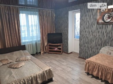 Здам подобово 2к квартиру на бул. Шевченка 241 • ID 33898807