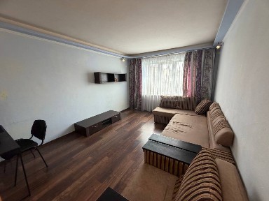 Продаж 3-кімнатної квартири 66 м², Героїв просп., 46