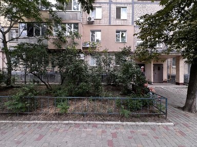 Продам 2 ком Квартиру, жм Малиновского, Вавилон, Набережная