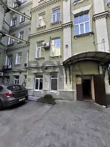 Оренда комерційного приміщення 224м2 Богдана Хмельницького Університет
