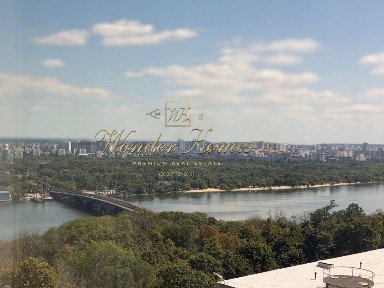 Київ, Печерський, вулиця Івана Мазепи 11Б
