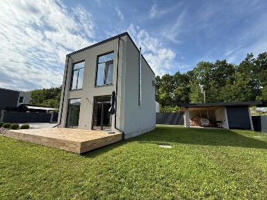 Продаж будинку | масив «Зелений Гай»