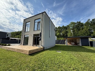 Продаж 2 поверхового будинку з верандою і ділянкою на 14 соток, 88 кв. м, 3 кімнати, на мас. Зелений Гай • ID 34546474