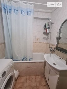 Здам в оренду кімнату на вул. Данила Галицького 16 довгостроково • ID 34328572
