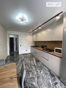 Перемоги проспект, район Центр, Луцьк, просп. Перемоги • ID 34548956