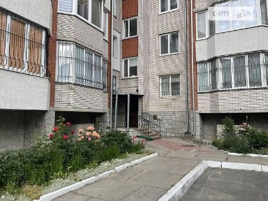 Карпенка вулиця, район Дружба, Тернопіль, вул. Карпенка 30 • ID 34550099