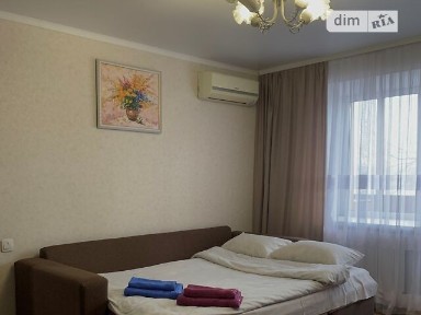 Здам подобово 1к квартиру на вул. Набережно-Хрещатицька • ID 33356313