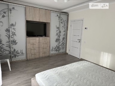 Здам подобово 1к квартиру на вул. Климпуша • ID 33424887