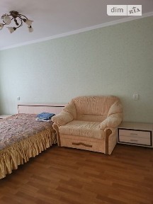 Здам подобово 1к квартиру на вул. Зарічанська 16 • ID 32753206