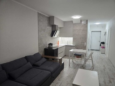 Киев, Берестейський, 5В
