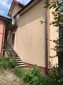 Продаж будинку в центрі міста