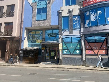Продаж комерційної будівлі в центрі міста Ужгород