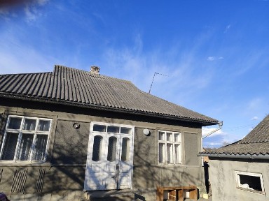 Дім 91 м2 на п'ять кімнат м. Новоселиця під Чернівцями
