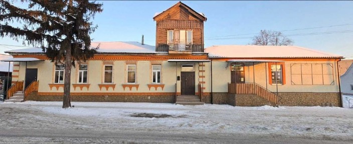 Продаж комерційної нерухомості / Короративні права ТОВ