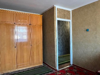 Продажа 3-комнатной квартиры 48 м², правобережна 44