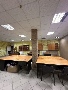 Офіси та складські приміщення Дніпровська