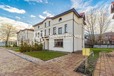 Дуплекс, 3пов. Під ремонт. село Підгірці, Обухівський район