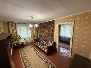 Продам 2-х кімнатну квартиру на Марсельській