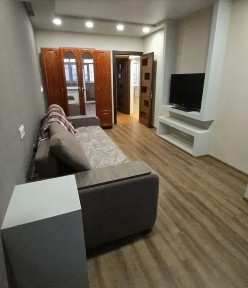 Продам 3х. кв. 9/9 газ, на Алексеевке ст. м. Алексеевская