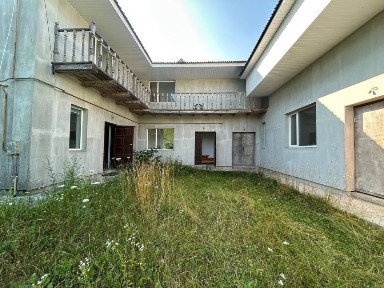 Будинок для проживання і бізнесу, 13 км від м. КРЕМЕНЕЦЬ