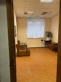 Продаж комерційного приміщення на просп. Незалежності 1, площа 125.7 кв. м • ID 33878756