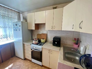Продам 2-кім квартиру цеглян. будинок. Робоча Громова