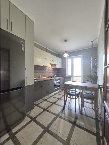 Продам 4х комн квартира у. Саласюка район Индустриальный рядом районы Горняцкий и БМВ!