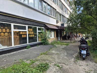 Оренда Фасад 84,5квм Магазин Ушакова 10