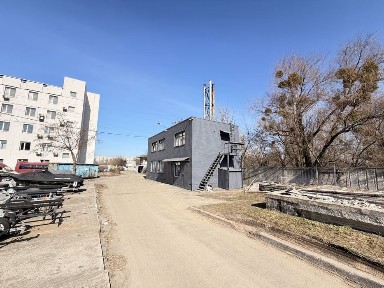 Окрема будівля 140 м² під офіс, склад або виробництво | Автономне живлення | Парковка