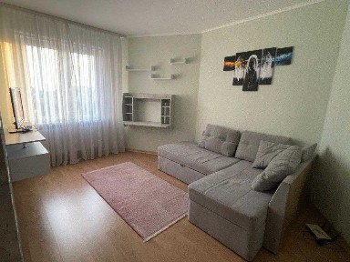 7хв пішки метро Іподром! Квартира з ремонтом, меблями, технікою