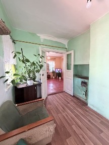 с. Ваці окремий будинок 13 соток землі