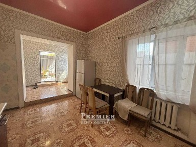 Дом 110м2, Киевский р-н/ 4 комнаты/ Участок, зона барбекю, парковка