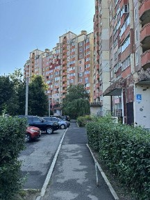 Продам 1к квартиру, МЖК Інтернаціоналіст», вул. Кричевського