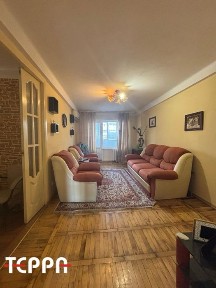 Продаж 3-кімнатної квартири, Космос