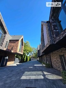 Продаж 2 поверхового таунхауса 105 кв. м, 3 кімнати, на вул. Вериківського 4/10 • ID 33543731