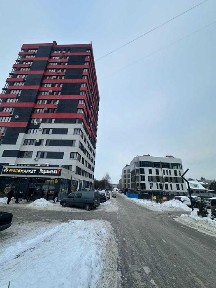 ЦЕНТР 60м2 Здам ФАСАДНЕ приміщення з Панорамою, Парковкою біля АТБ